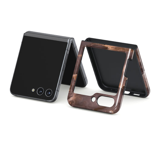 Samsung Galaxy Z Flip5 wood cover