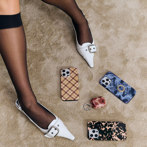 Betty - iPhone 13 Pro Max Case 24