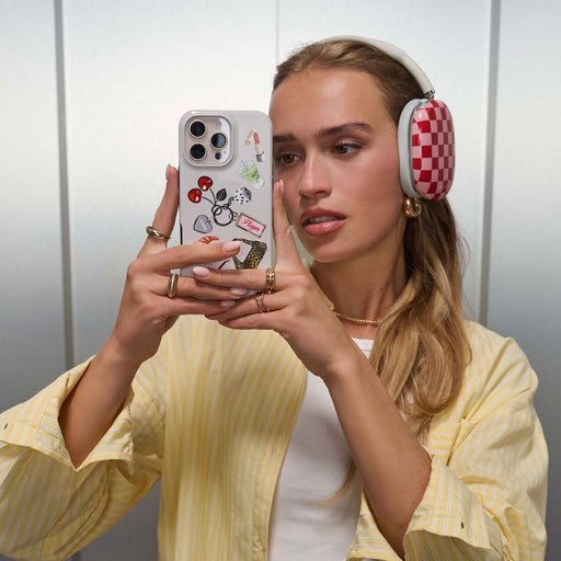 It Girl - iPhone 15 Pro Case 46