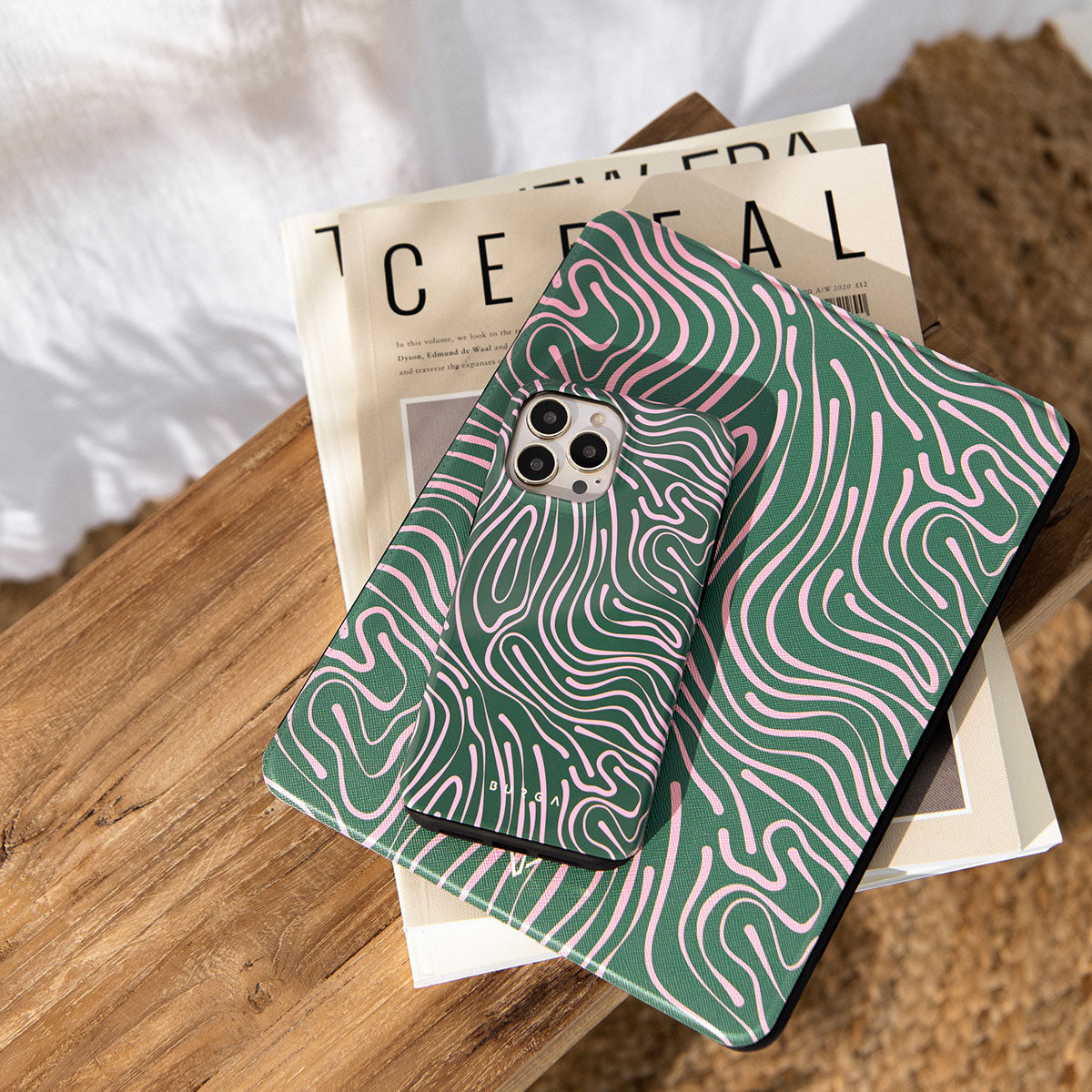 Hawaiian Breeze - iPad 10.9 (10th Gen) Case | BURGA